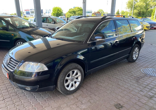 Volkswagen Passat cena 10999 przebieg: 299500, rok produkcji 2004 z Resko małe 277